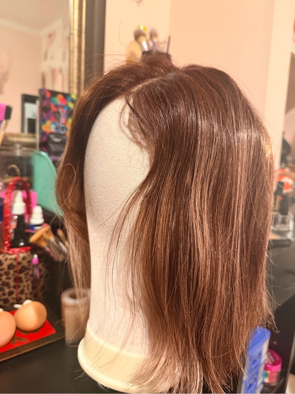 Human Hair Chestnut Brown Short Women's Wig with Blonde Highlights